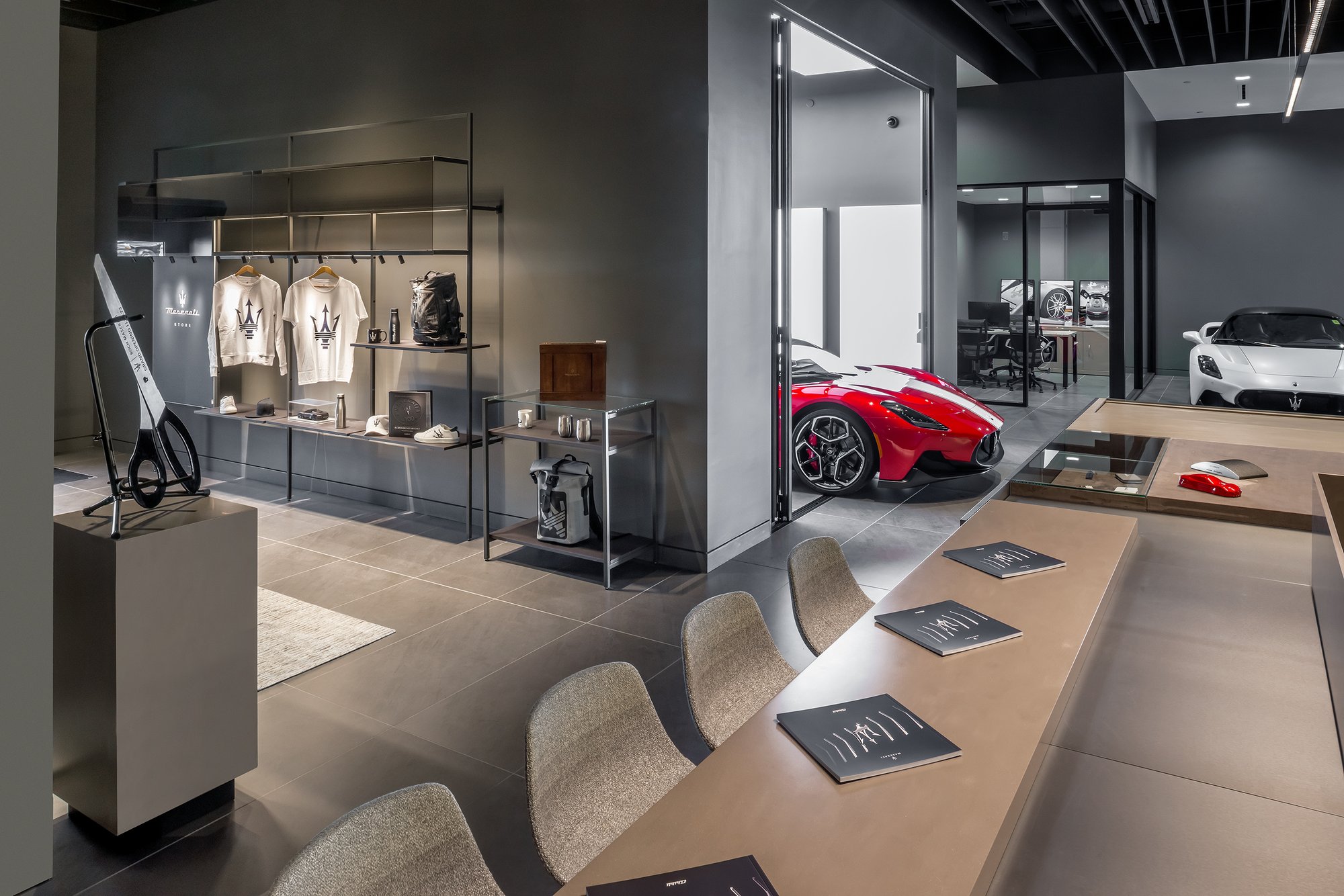 231213_Starck-NEC_Boch Maserati__8500__SM-1 231213_Starck-NEC_Boch Maserati__8500__SM-1