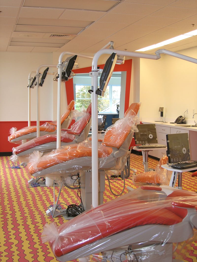 yellow_red room-3